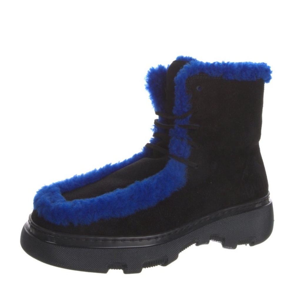 Burberry suede lug boots